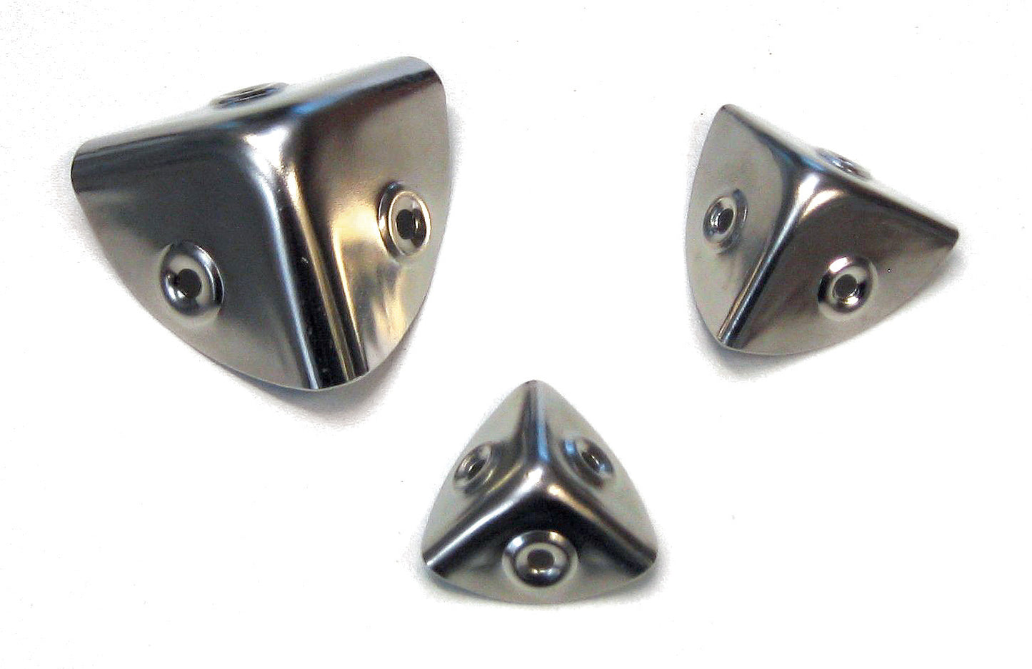 ANGOLO PER BAULI ACC.NICH.MM.30