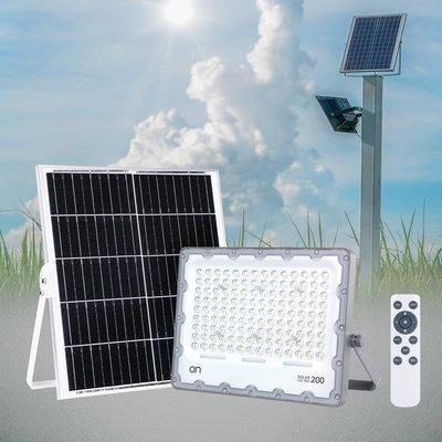 PROIETTORE LED SOLAR PRO